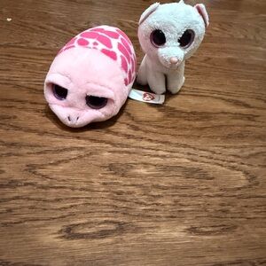 2 Ty Beanie Babies